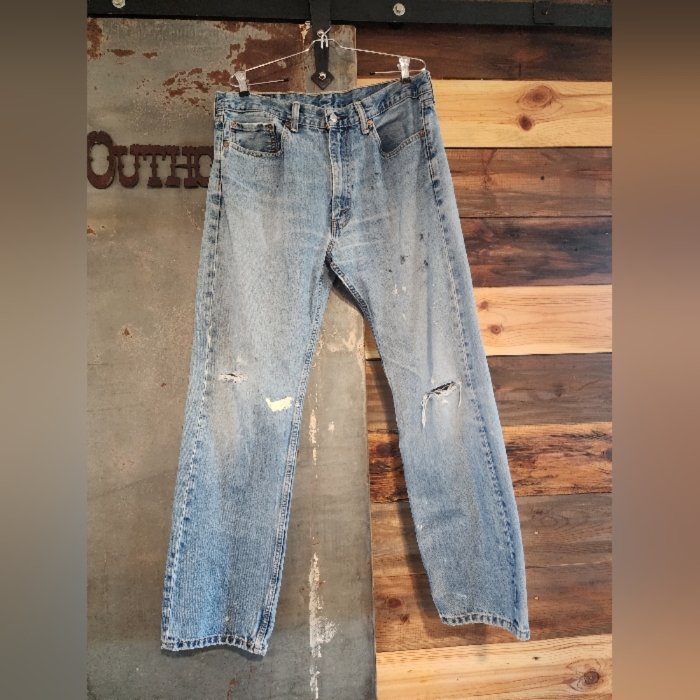 Levi's Classic 505 Distressed Straight Jeans